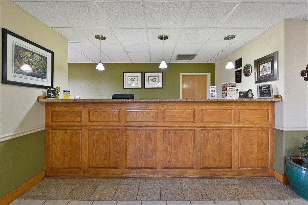 Best Western Rayne Inn Luaran gambar
