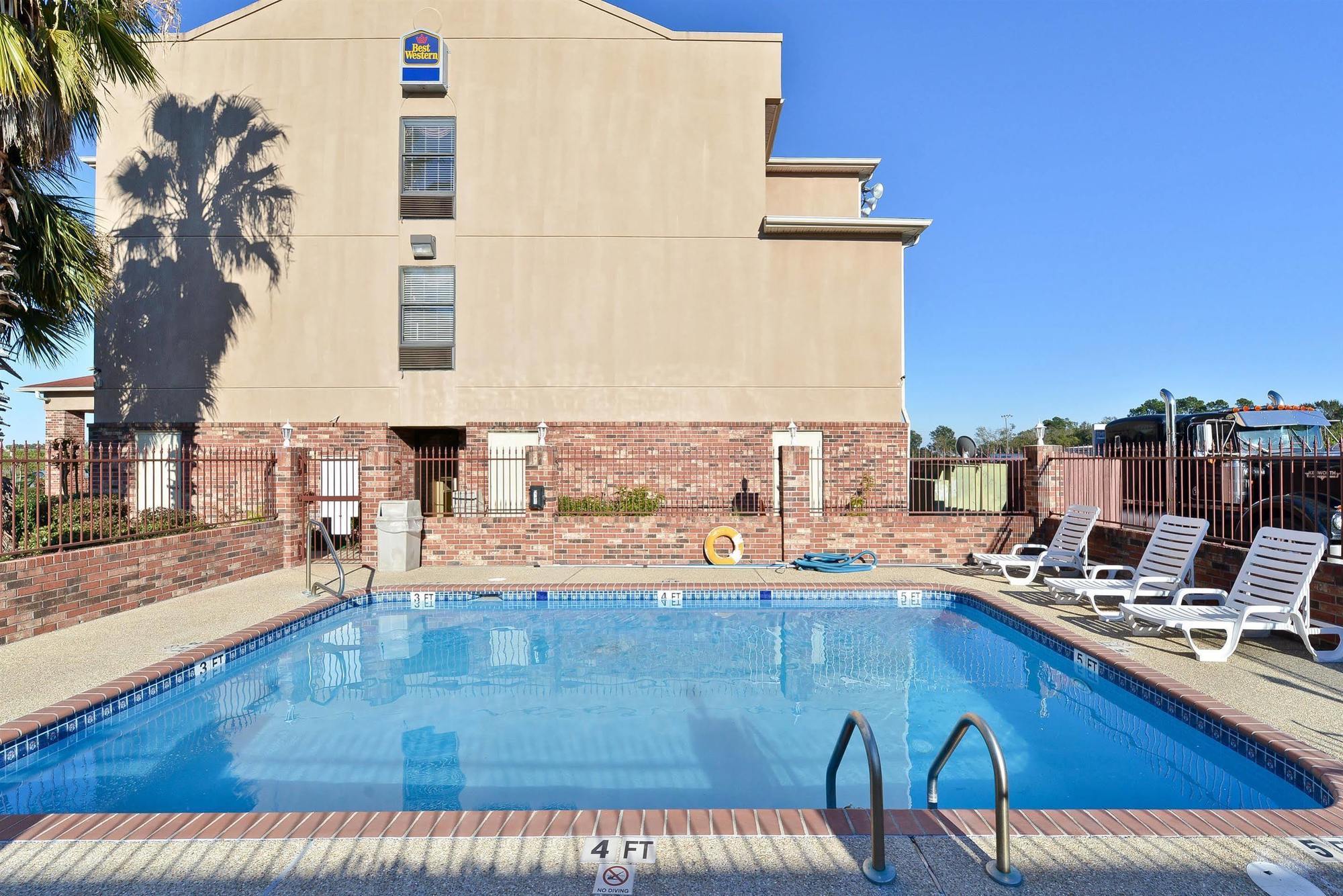 Best Western Rayne Inn Luaran gambar