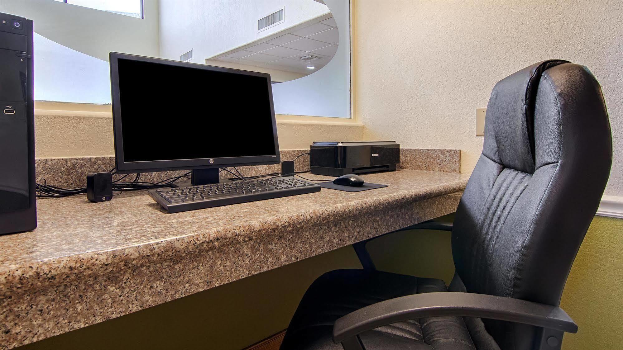 Best Western Rayne Inn Luaran gambar